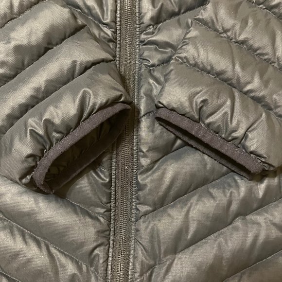 Mountain Hardwear Nitros 800 fill Down Hoody Large - Picture 6 of 9